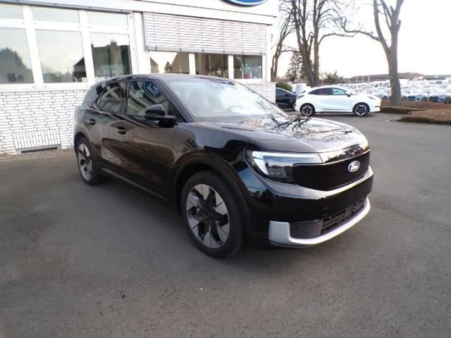 Ford Explorer Premium RWD