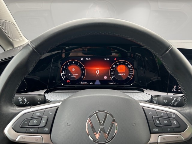 Volkswagen Golf Golf 1.5TSI Active NAVI+LED+APP-CONN+SITZHZ+++