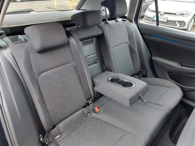 Volkswagen Golf DSG Golf VIII Life Variant