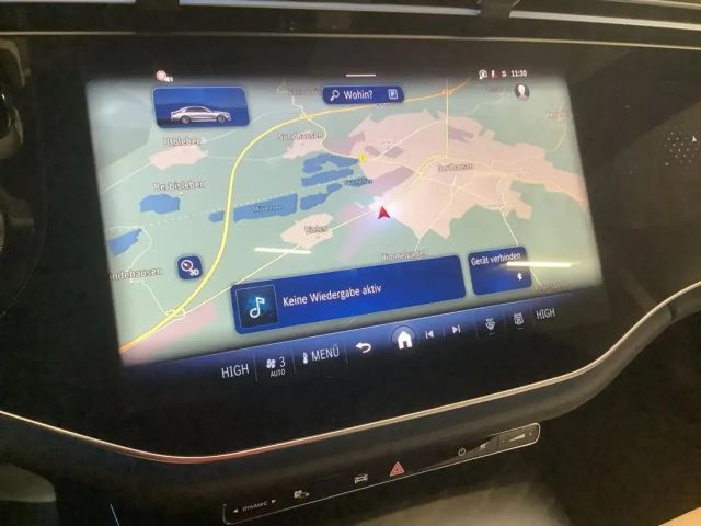 Mercedes-Benz E 200 AMG Line Sedan