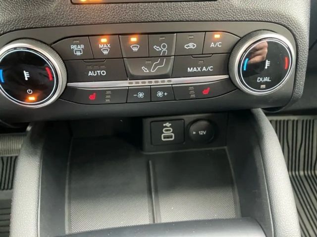 Ford Kuga Plug in Hybrid ST Line X