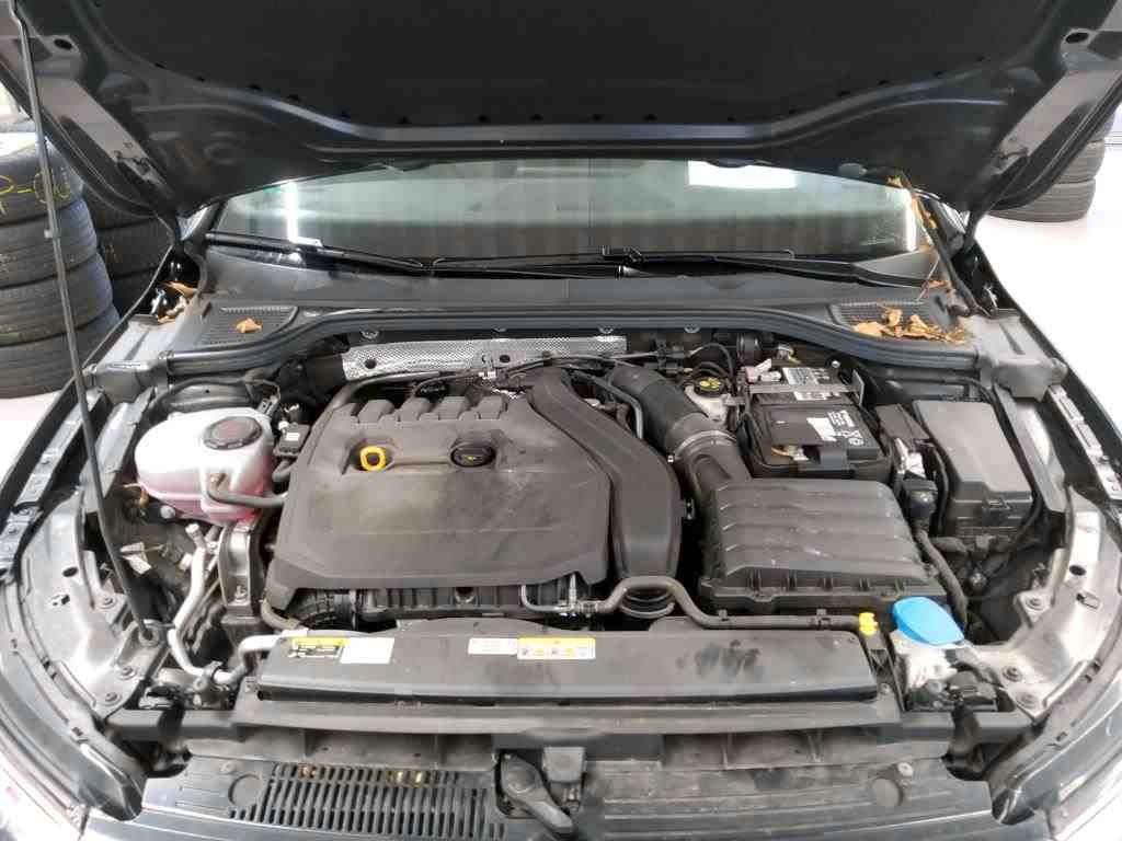 Volkswagen Golf 1.5 TSI Golf VIII