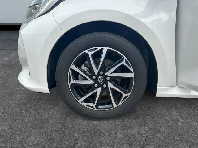 Toyota Yaris Comfort Hybride Team D