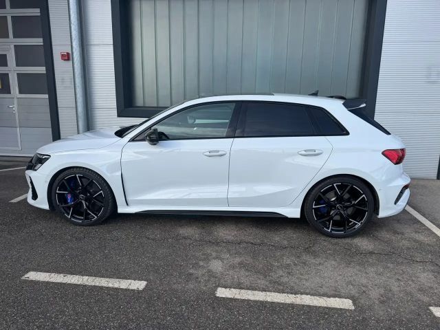 Audi RS3 Quattro