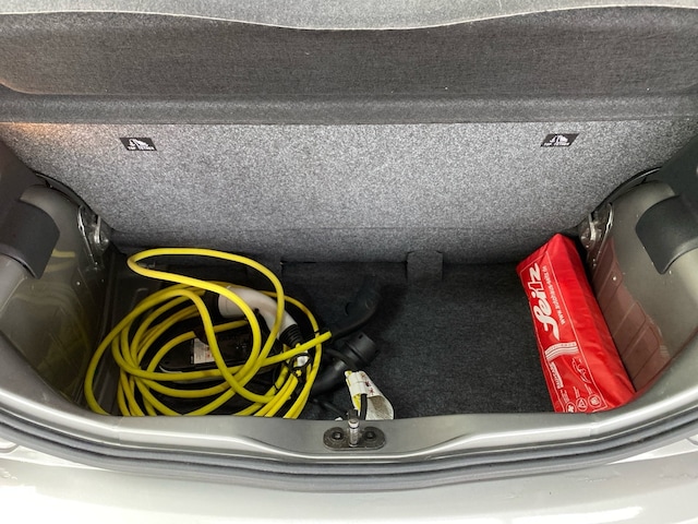 Seat Mii electric Mii electric 36,8kWh PDC+DAB+SHZ+KLIMA+USB+FHEL