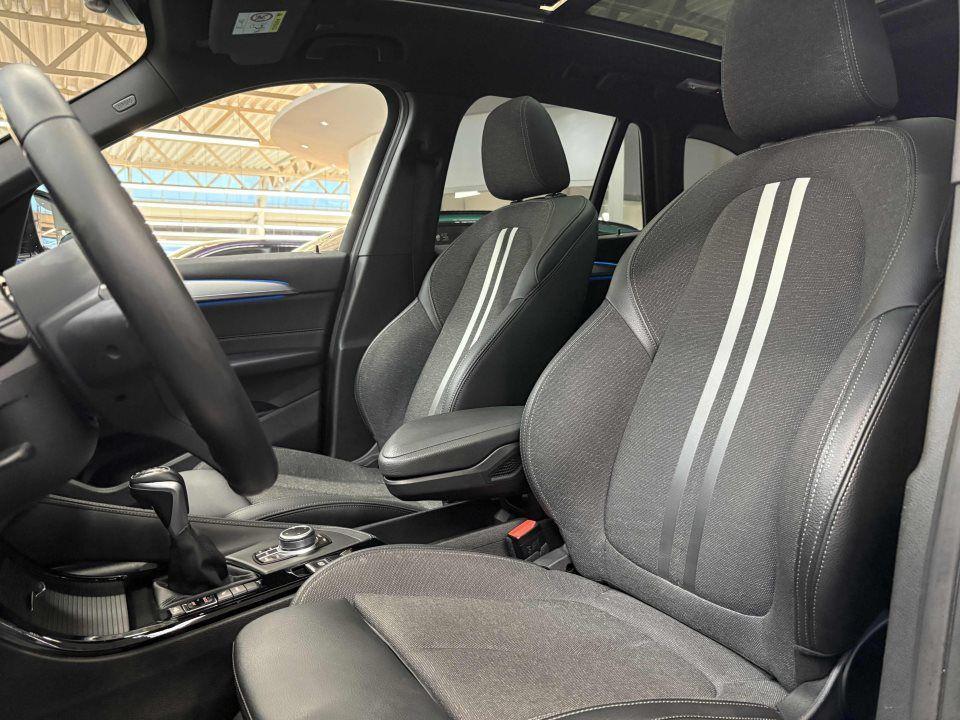BMW X1 xDrive25e