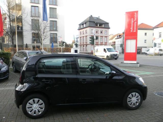 Volkswagen up! Move Move up!