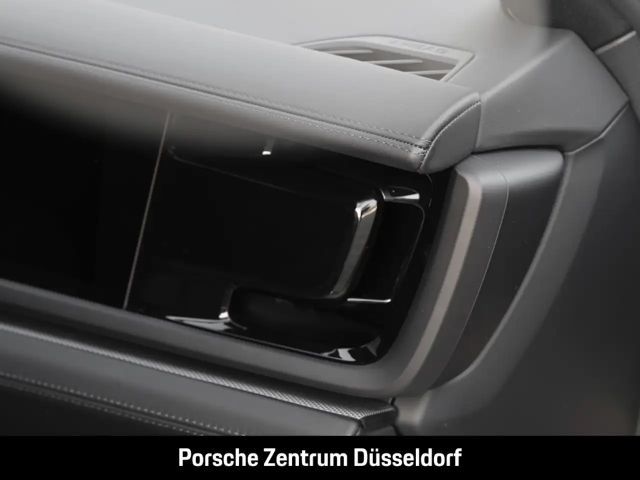 Porsche Panamera 4 E-Hybrid