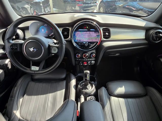 MINI Cooper 1,5 Aut. "Yours Trim" Vollleder/Sportsitze/LED