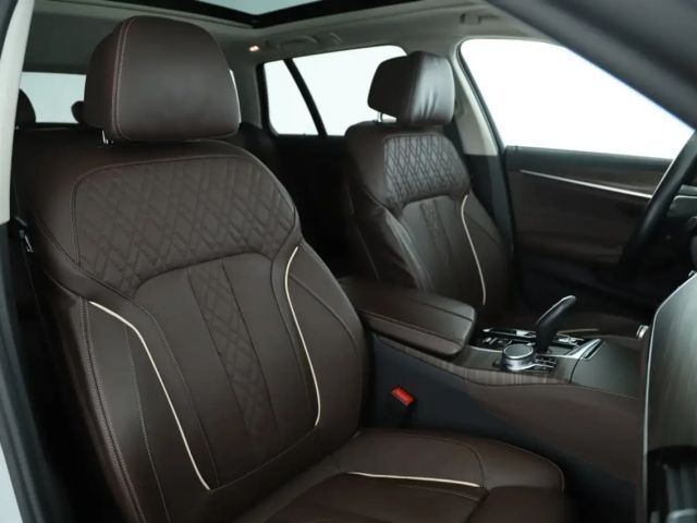 BMW 530 530e Touring xDrive