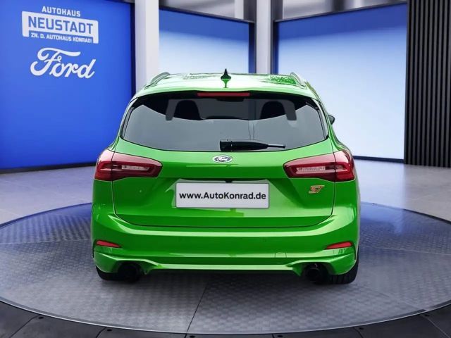 Ford Focus ST Line Wagon