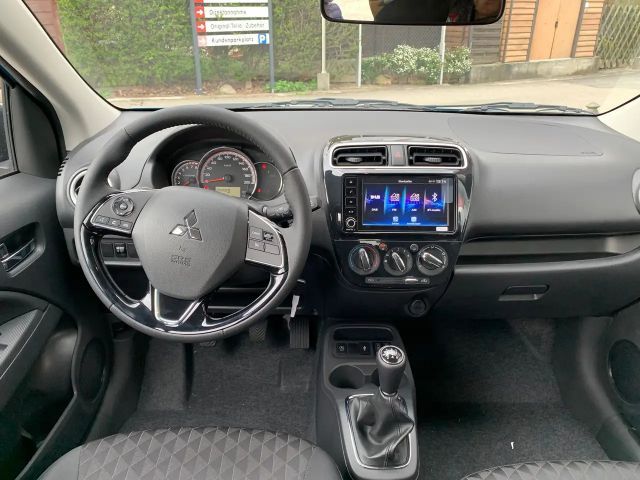 Mitsubishi Space Star Star