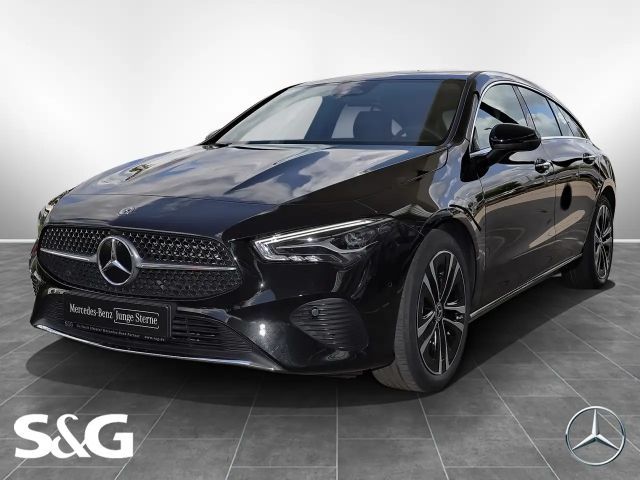 Mercedes-Benz CLA 200 Progressive