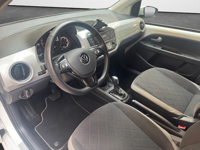 Volkswagen e-up! Plus Style