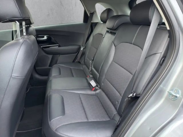 Kia Niro Hybrid PHEV Vision