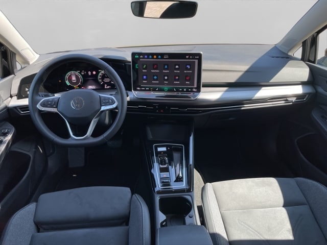 Volkswagen Golf 1.5 eTSI DSG Golf VIII Variant