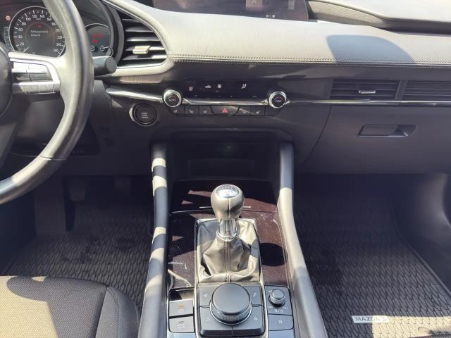 Mazda 3 Selection SkyActiv