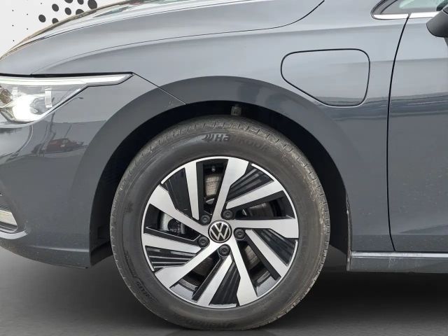 Volkswagen Golf 1.4 TSI Style eHybrid