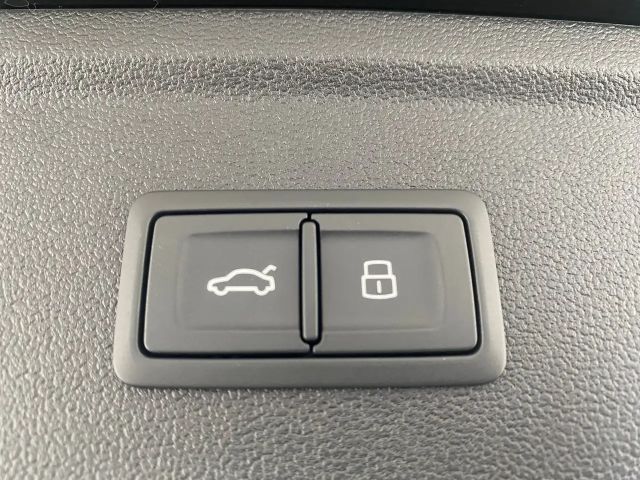 Audi A3 30 TFSI Sedan