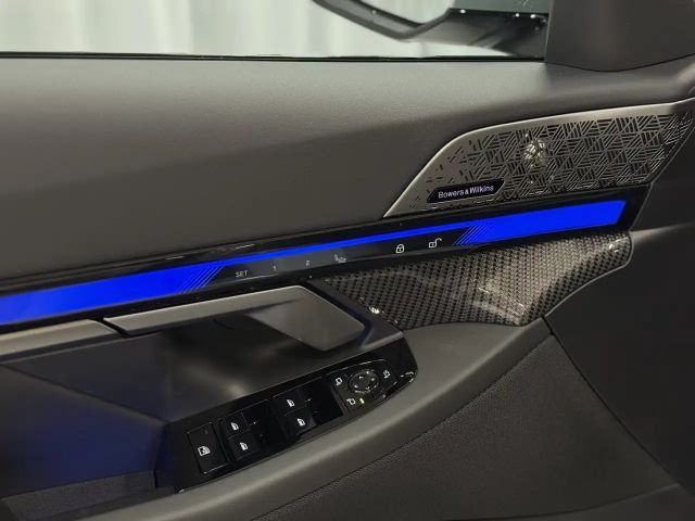 BMW 530 530e M-Sport Sedan xDrive