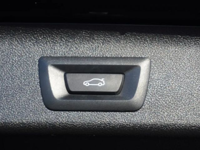 BMW 530 530d M-Sport Touring xDrive