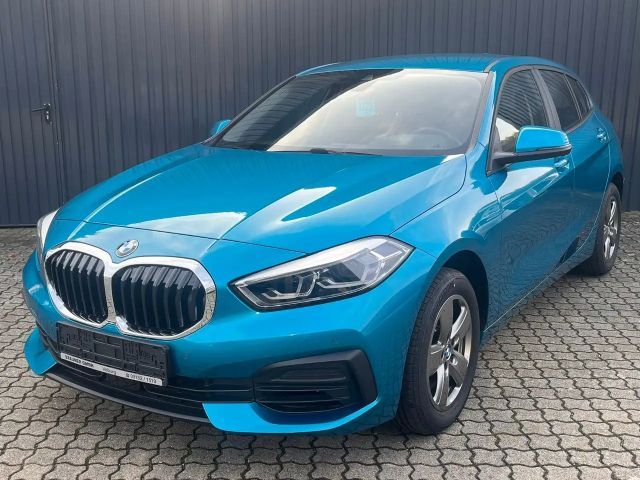 BMW 116 116i 5-deurs Sedan
