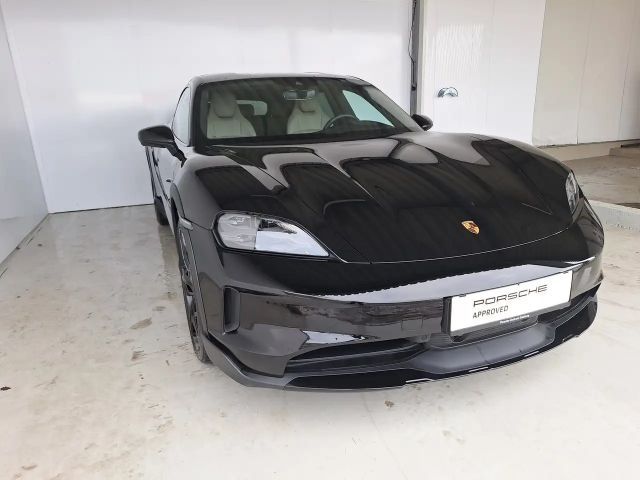 Porsche Taycan 4S Cross Turismo