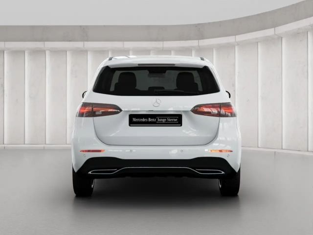 Mercedes-Benz B 200 Progressive Sedan