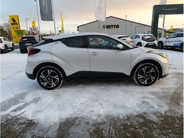 Toyota C-HR Hybride Team D