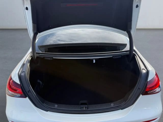 Mercedes-Benz E 300 AMG Line Designo Sedan