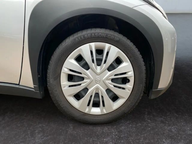 Toyota Aygo X Hatchback Play X-play