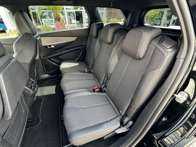 Peugeot 5008 EAT8 GT-Line
