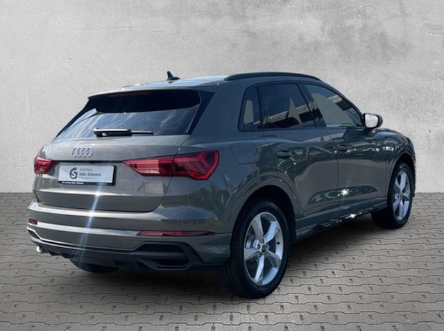Audi Q3 S-Tronic