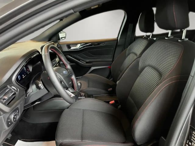 Ford Focus EcoBoost ST Line