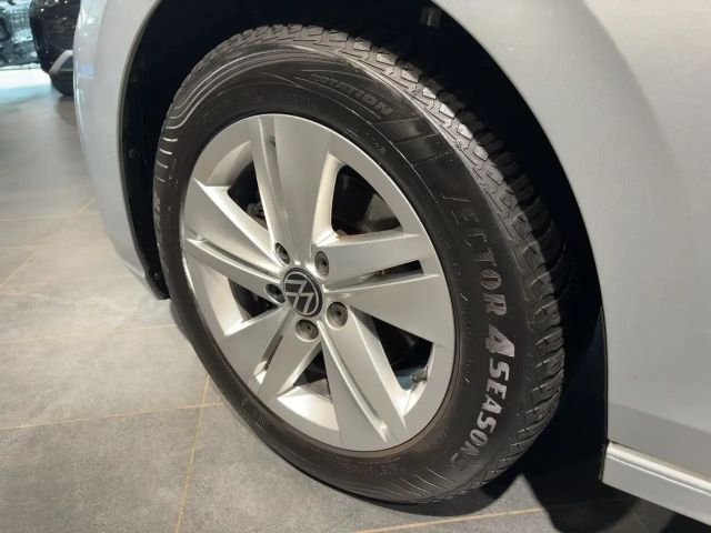 Volkswagen Golf Golf VIII Life