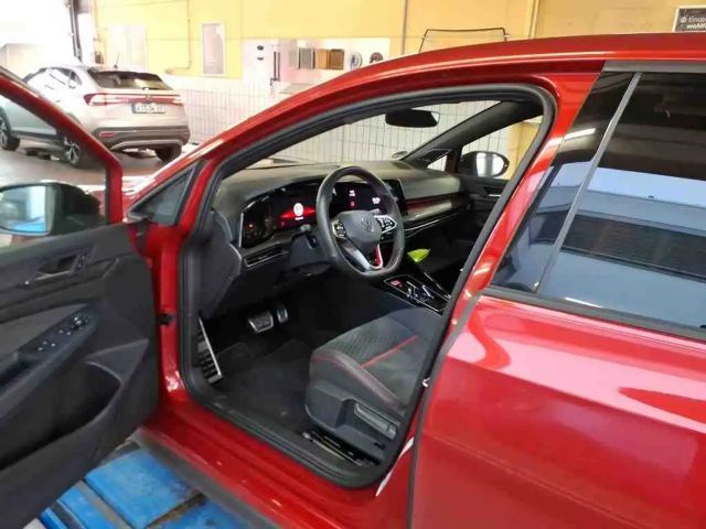 Volkswagen Golf 2.0 TSI DSG GTI