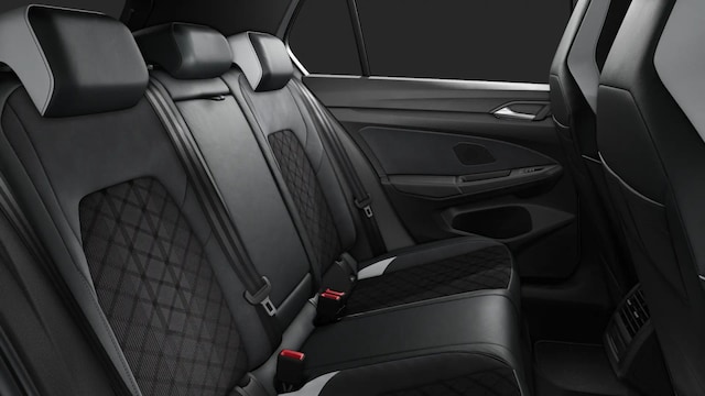 Volkswagen Golf 2.0 TDI R-Line