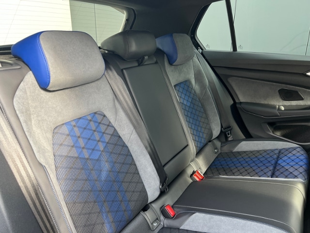 Volkswagen Golf 2.0 TSI 4Motion DSG Style