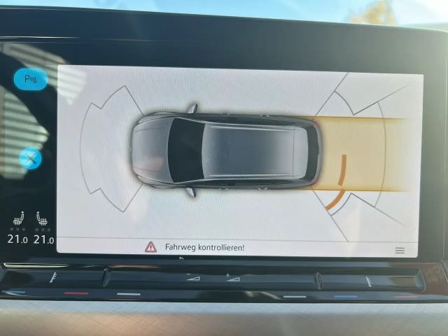 Volkswagen Golf DSG Golf VIII Life Variant