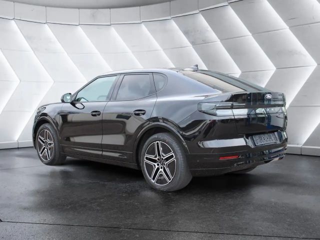 Ford Capri Premium RWD