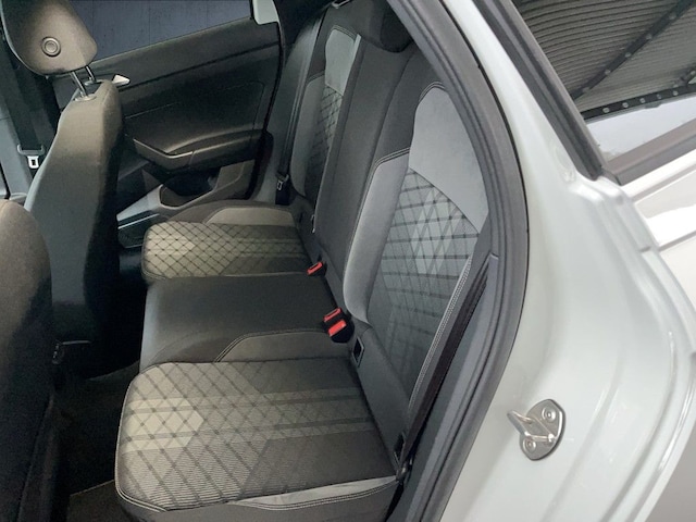 Volkswagen Taigo 1.5 TSI DSG R-Line