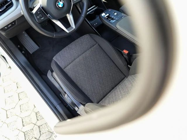 BMW 220 220i Active Tourer