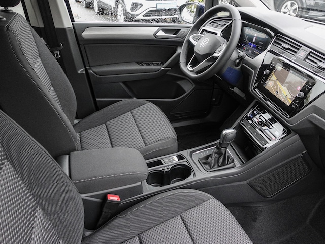Volkswagen Touran 1.5 TSI DSG