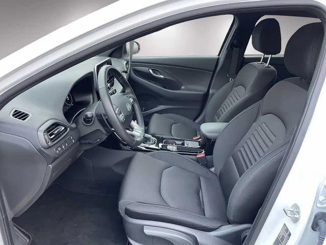 Hyundai i30 Advantage Hybrid