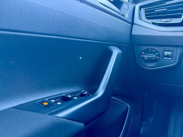 Volkswagen Taigo Life R-Line