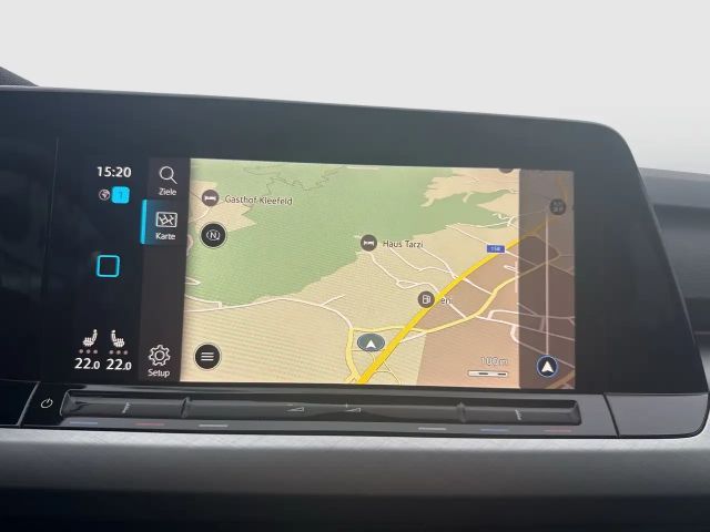 Volkswagen Golf Life