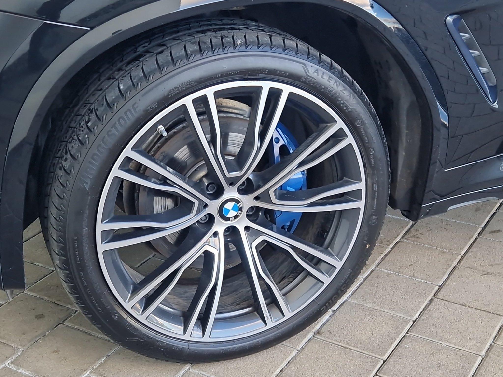 BMW iX3 M40d