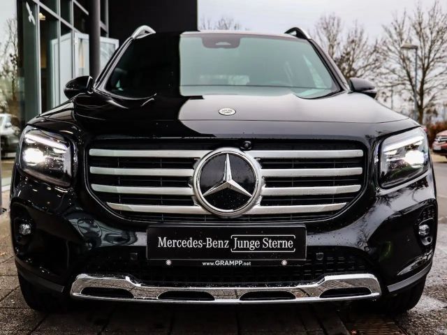 Mercedes-Benz GLB 200 4MATIC GLB 200 d