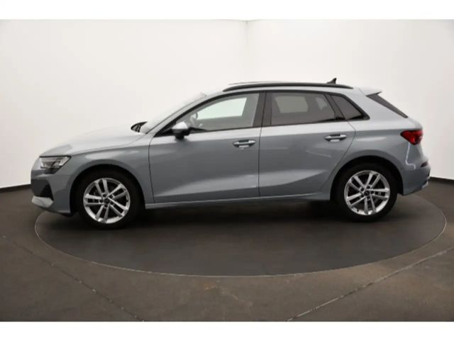 Audi A3 30 TFSI Business Sedan