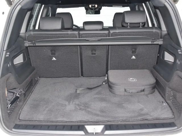 Mercedes-Benz EQB 300 4MATIC